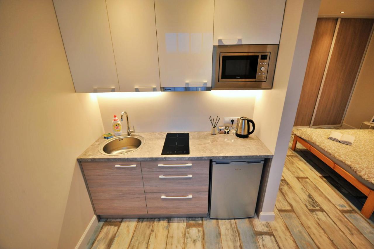 Gertrudes Residence Stay In Light-Filled Studio Apartment In Central リガ エクステリア 写真