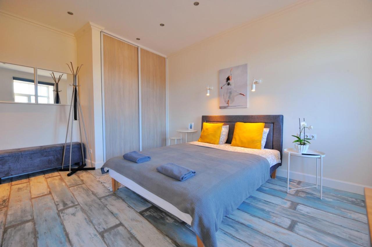 Gertrudes Residence Stay In Light-Filled Studio Apartment In Central リガ エクステリア 写真